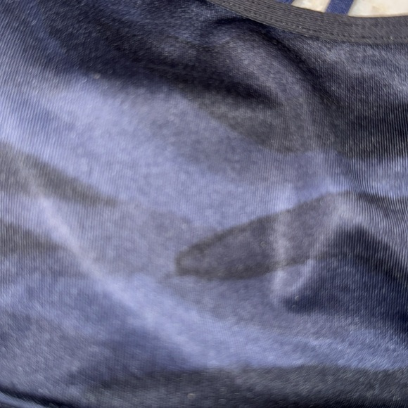 Lululemon Lighten Up Bra Mini Coast Camo Deep Navy Black / Black / Deep Navy 8 - Picture 8 of 9